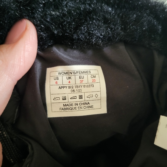 The North Face down filled waterproof boot - Picture 7 of 9